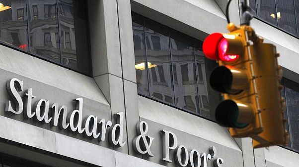 S&P: Türk bankalarındaki batık kredi oranı bir yılda iki katına çıkacak S&P: Türk bankalarındaki batık kredi oranı bir yılda iki katına çıkacak