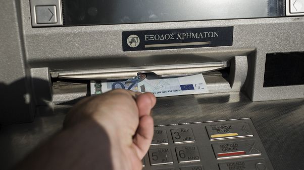 «Πονοκέφαλος» για τις τράπεζες τα «κόκκινα» δάνεια «Πονοκέφαλος» για τις τράπεζες τα «κόκκινα» δάνεια