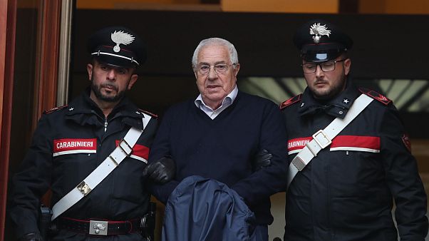 Operazione antimafia a Palermo. La Dda: "Arrestato il successore di Riina" Operazione antimafia a Palermo. La Dda: "Arrestato il successore di Riina"