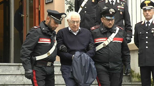 Cosa-Nostra-Boss Mineo (80) in Palermo festgenommen Cosa-Nostra-Boss Mineo (80) in Palermo festgenommen