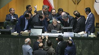 مجلس ایران در جلسه‌ای پرتنش، بار دیگر لایحه سی‌اف‌تی را تصویب کرد