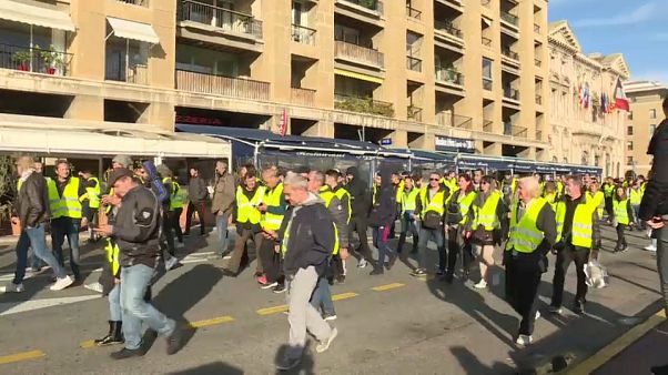 Dai gilets jaunes ai Forconi: a Roma il meeting degli 'arrabbiati' d'Europa Dai gilets jaunes ai Forconi: a Roma il meeting degli 'arrabbiati' d'Europa