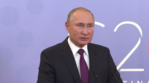 Putin'den ABD'ye tepki: Yasaklanan silahları onlar yaparsa, biz de yaparız Putin'den ABD'ye tepki: Yasaklanan silahları onlar yaparsa, biz de yaparız
