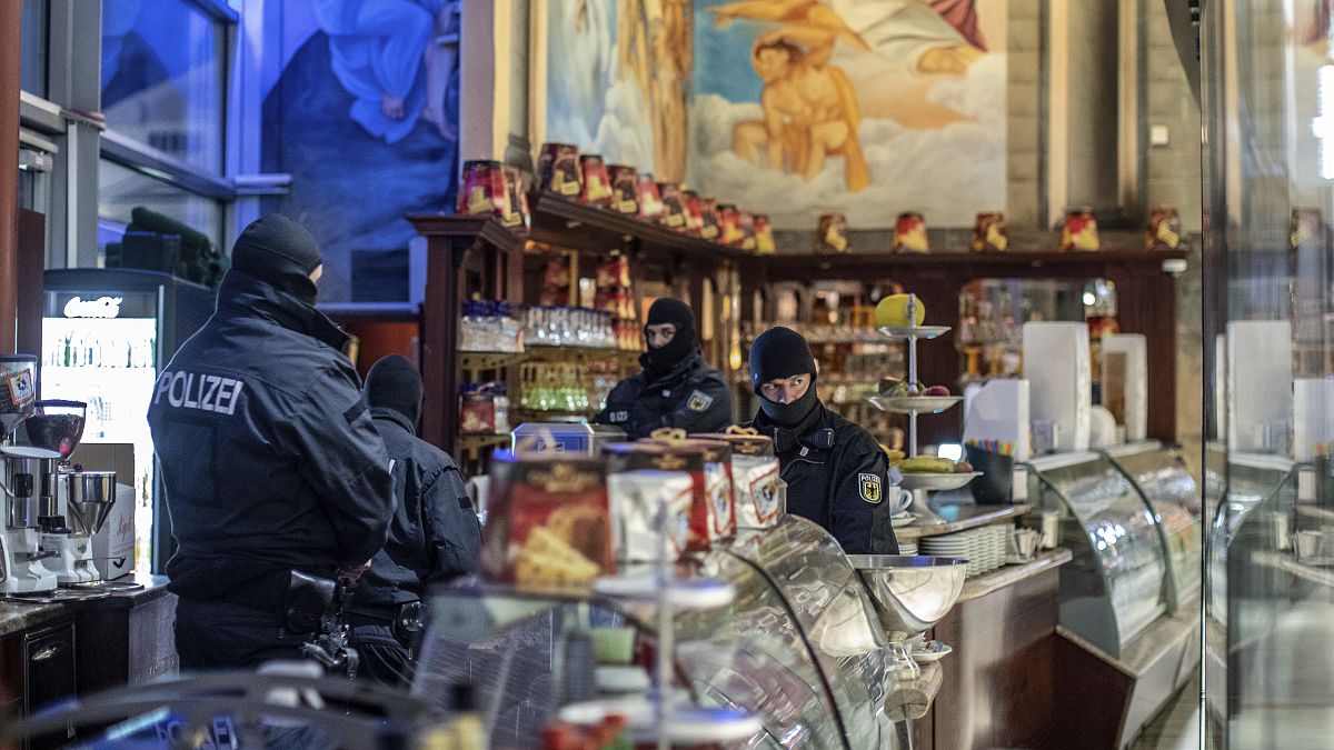 دستگیری ده‌ها تن در عملیات ضد مافیا در اروپا
