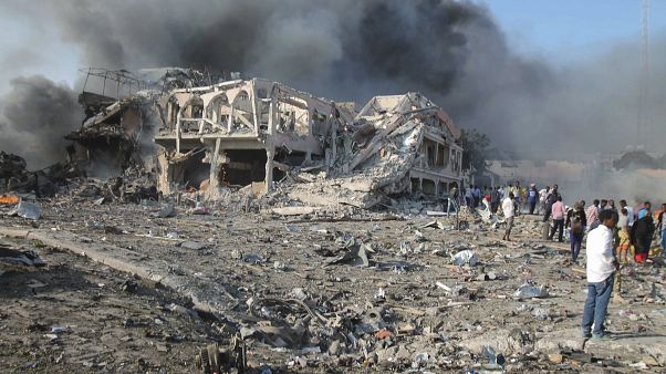 Kettős merénylet a szomáliai Mogadishuban 2017 októberében Kettős merénylet a szomáliai Mogadishuban 2017 októberében