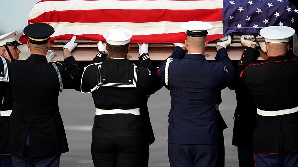 Abschied von US-Altpräsident Bush († 94) Abschied von US-Altpräsident Bush († 94)