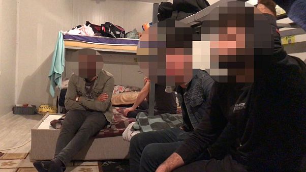 Türkiye'de iş kazaları: 'İş yetiştirme zorunluluğu işçileri öldürüyor' Türkiye'de iş kazaları: 'İş yetiştirme zorunluluğu işçileri öldürüyor'