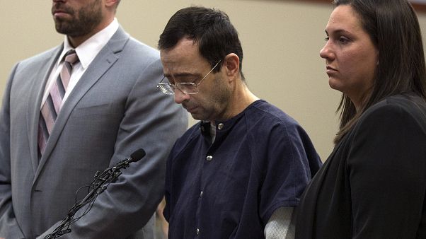 Médico Larry Nassar no julgamento Médico Larry Nassar no julgamento