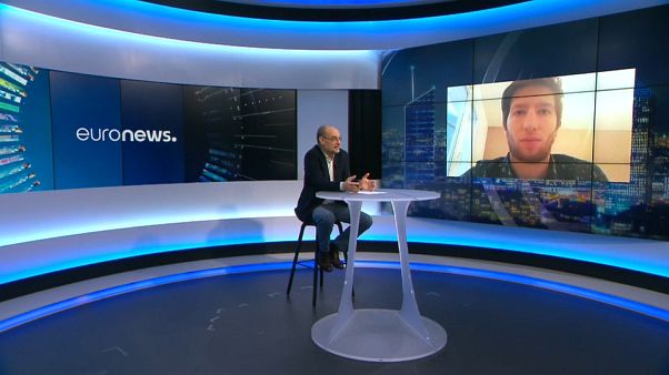 Intervista al portavoce dei gilet gialli: dialogo, ma il popolo non aspetta Intervista al portavoce dei gilet gialli: dialogo, ma il popolo non aspetta