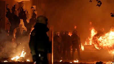 Athen: Tränengas gegen Brandbomben