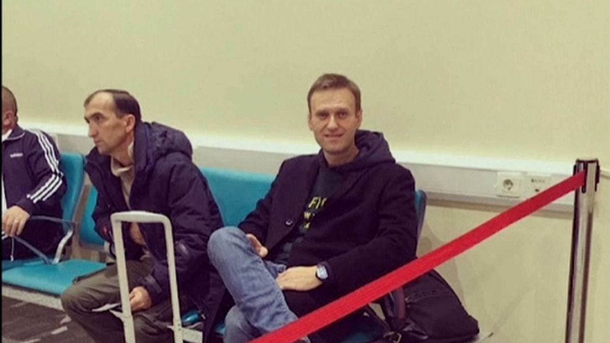 Навальный выиграл суд у приставов