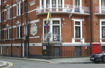 رئيس الإكوادور: هناك "سبيلا" لمؤسس ويكيليكس أسانج لمغادرة السفارة