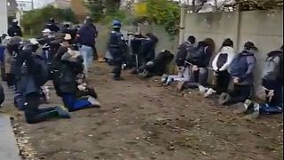 انتشار تصاویر بازداشت دانش‌آموزان فرانسوی خشم افکار عمومی را برانگیخت