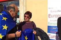 Manifestazione Lega: accoglienza a 12 stelle per Salvini