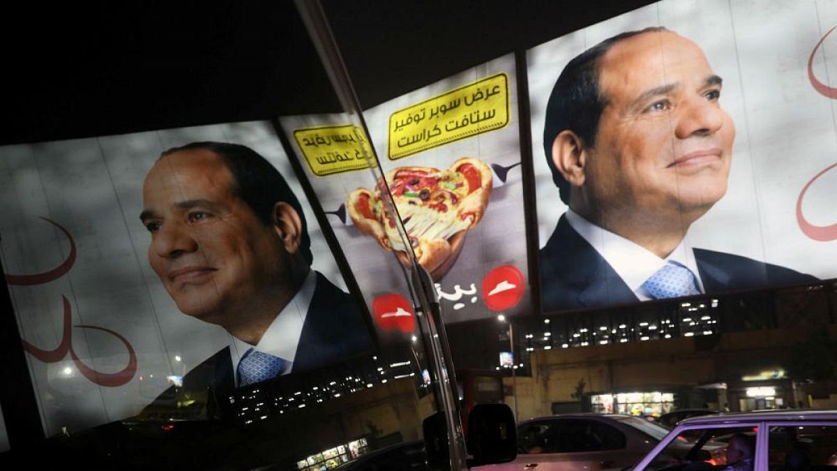 Mısır lideri Sisi'nin görev süresinin uzatılması için mahkemeye başvuru