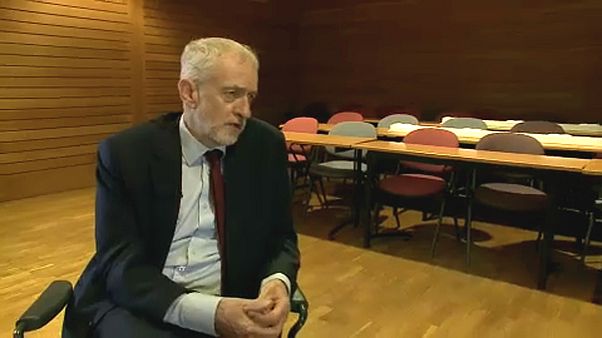 Corbyn: remélem elbukik a brexit megállapodástervezete Corbyn: remélem elbukik a brexit megállapodástervezete