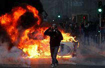 Yellow vests' "fourth act" returns violence to Paris streets