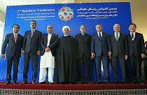 روحانی: با تحریم ایران مبارزه با تروریسم و مواد مخدر آسیب می‌بیند