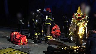 مقتل 6 أشخاص في تدافع بملهى ليلي في إيطاليا