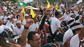 الملايو يحتفلون برفض حكومة ماليزيا توقيع معاهدة ضد التمييز العرقي