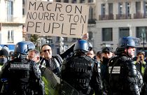 Día D para Macron mientras Francia pide que rueden cabezas