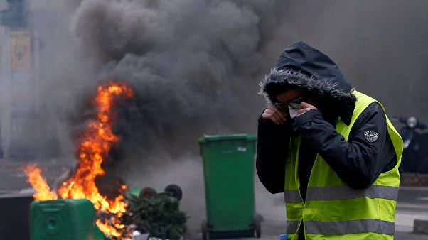 125.000 bei Protesten - am Montag ein Mea Culpa von Macron? 125.000 bei Protesten - am Montag ein Mea Culpa von Macron?