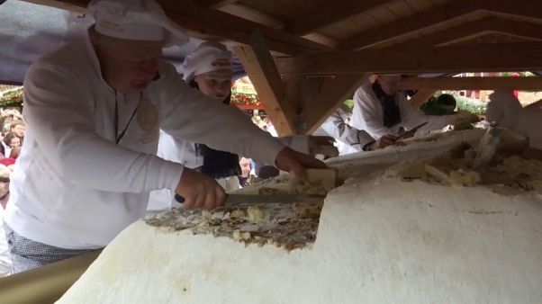 Dresden: 3850 Kilo Stollen Dresden: 3850 Kilo Stollen