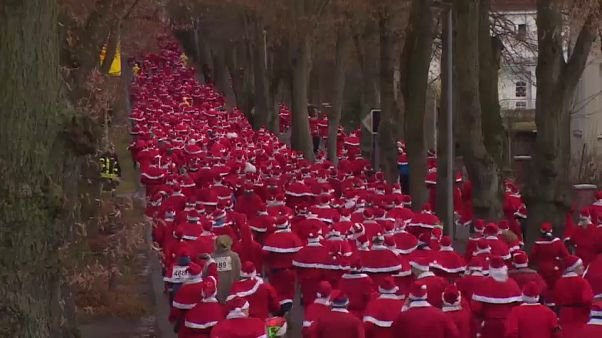 Mehr als 1.000 beim Nikolauslauf - in Michendorf Mehr als 1.000 beim Nikolauslauf - in Michendorf