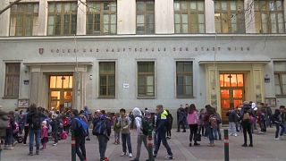 Bécsben nyelvórát tartanak a menekült gyerekeknek testnevelés helyett