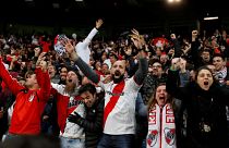 La fiesta de los seguidores del River Plate acabó como el rosario de la aurora en Buenos Aires
