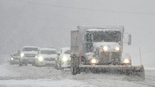 آمریکا؛ بارش سنگین برف و بوران شدید دست‌کم ۴ کشته برجا گذاشت