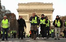 Τι συμβαίνει στη Γαλλία - Ρεπορτάζ του euronews για τα Κίτρινα Γιλέκα