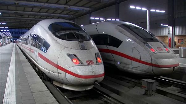 EVG und Bahn wollen wieder verhandeln EVG und Bahn wollen wieder verhandeln