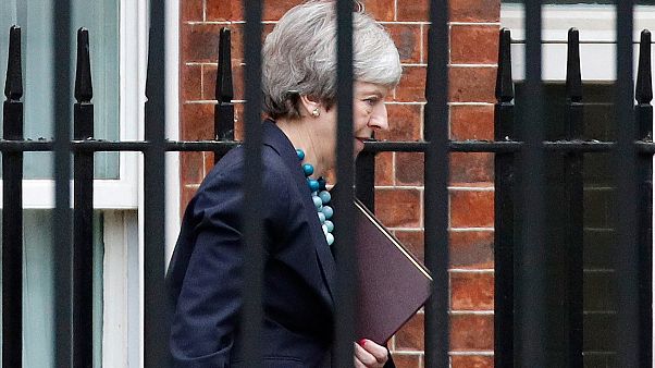 Elnapolta a kilépési megállapodás parlamenti szavazását a brit kormány Elnapolta a kilépési megállapodás parlamenti szavazását a brit kormány