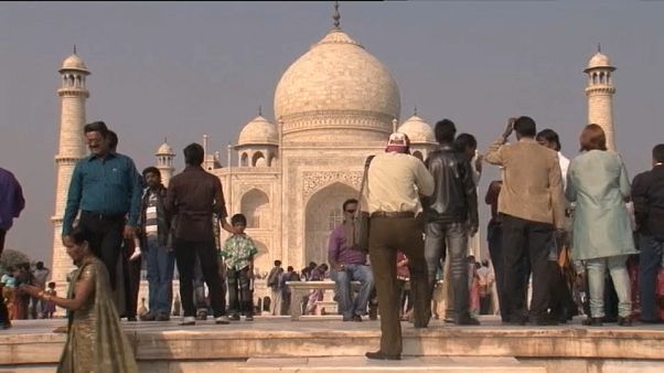 La entrada del Taj Majal para los locales se multiplica por cinco La entrada del Taj Majal para los locales se multiplica por cinco