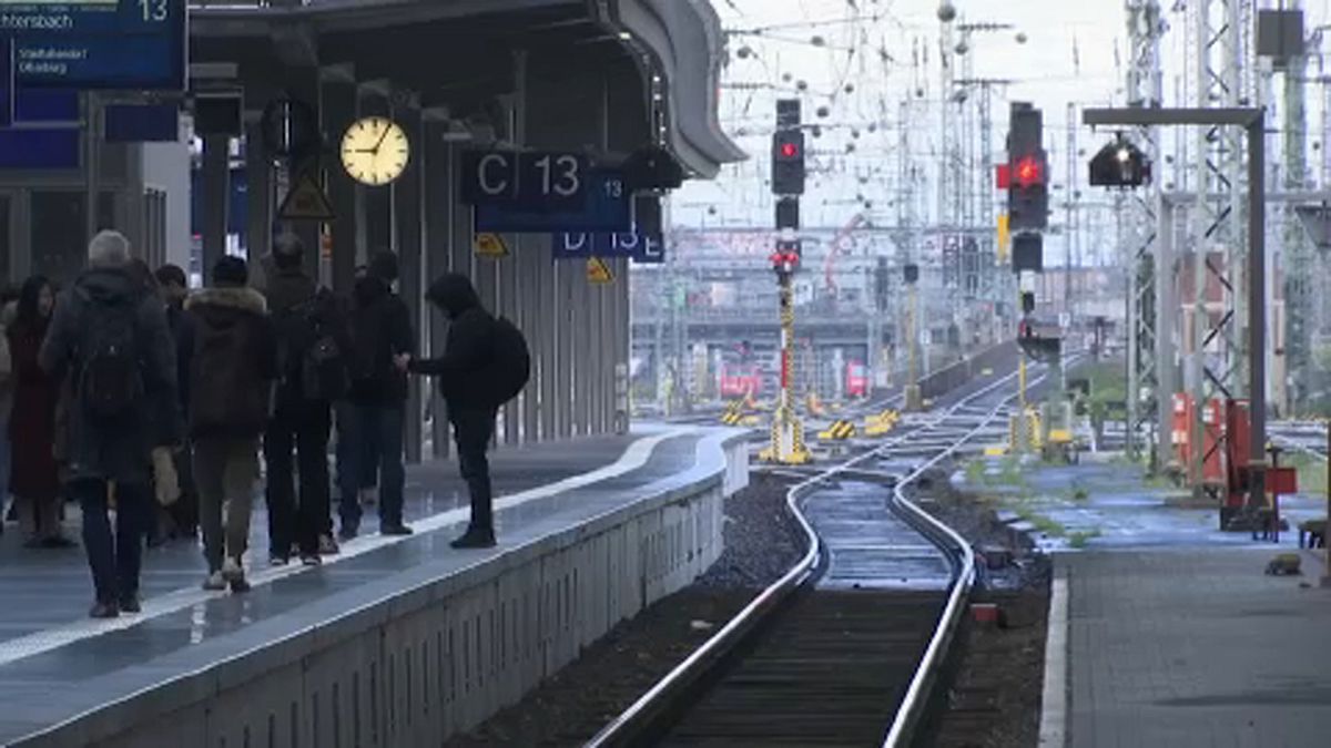 Los sindicatos alemanes del tren retoman el martes la negociación