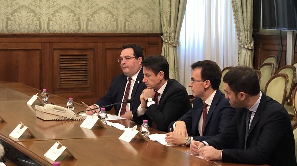 Il premier Conte incontra i sindacati Il premier Conte incontra i sindacati
