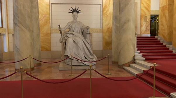 Justitiát kézen foghatja a Fidesz – erről szavaz a parlament Justitiát kézen foghatja a Fidesz – erről szavaz a parlament