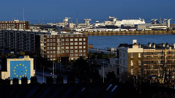 Le port de Douvres est l'un des portes d'entrée commerciales au Royaume-Uni Le port de Douvres est l'un des portes d'entrée commerciales au Royaume-Uni