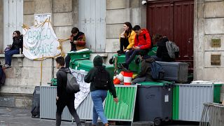 Fransa'da lise öğrencileri Kara Salı gösterilerine hazırlanıyor