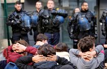 دعوات طلابية فرنسية لثلاثاء "أسود" احتجاجا على إصلاحات الحكومة ودعما لـ"السترات الصفراء"