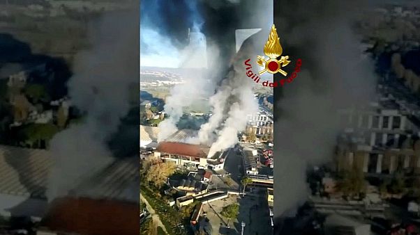 Italy: Black acrid smoke spreads across Rome after a fire in a rubbish dump in the north of the city Italy: Black acrid smoke spreads across Rome after a fire in a rubbish dump in the north of the city