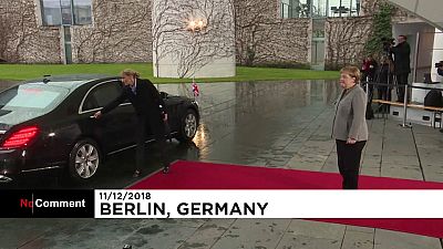Theresa May enfermée dans sa voiture en Allemagne
