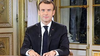 What does Macron's body language tell us about his TV address?