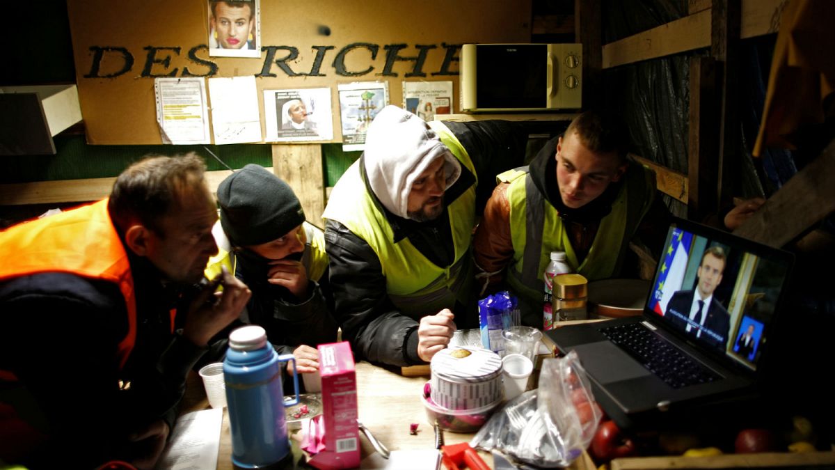 ‘Gilets jaunes’: Are French households any worse off than others in Europe?