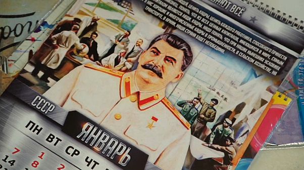 Повесить "вождя народов" на стену Повесить "вождя народов" на стену