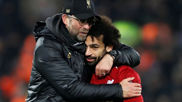 شاهد: هدف خرافي لمحمد صلاح وكلوب ينهال عليه بالثناء شاهد: هدف خرافي لمحمد صلاح وكلوب ينهال عليه بالثناء