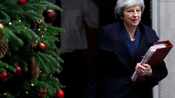 Brexit: "Δεν παραιτούμαι" λέει η Τερέζα Μέι παρά την πρόταση μομφής Brexit: "Δεν παραιτούμαι" λέει η Τερέζα Μέι παρά την πρόταση μομφής