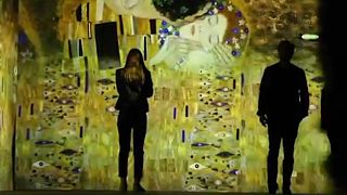 Paris’te ünlü ressam Gustav Klimt’in renkli dünyasına yolculuk