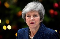 Brexit: İngiltere Başbakanı Theresa May'in 4 soruda güvenoyu sınavı